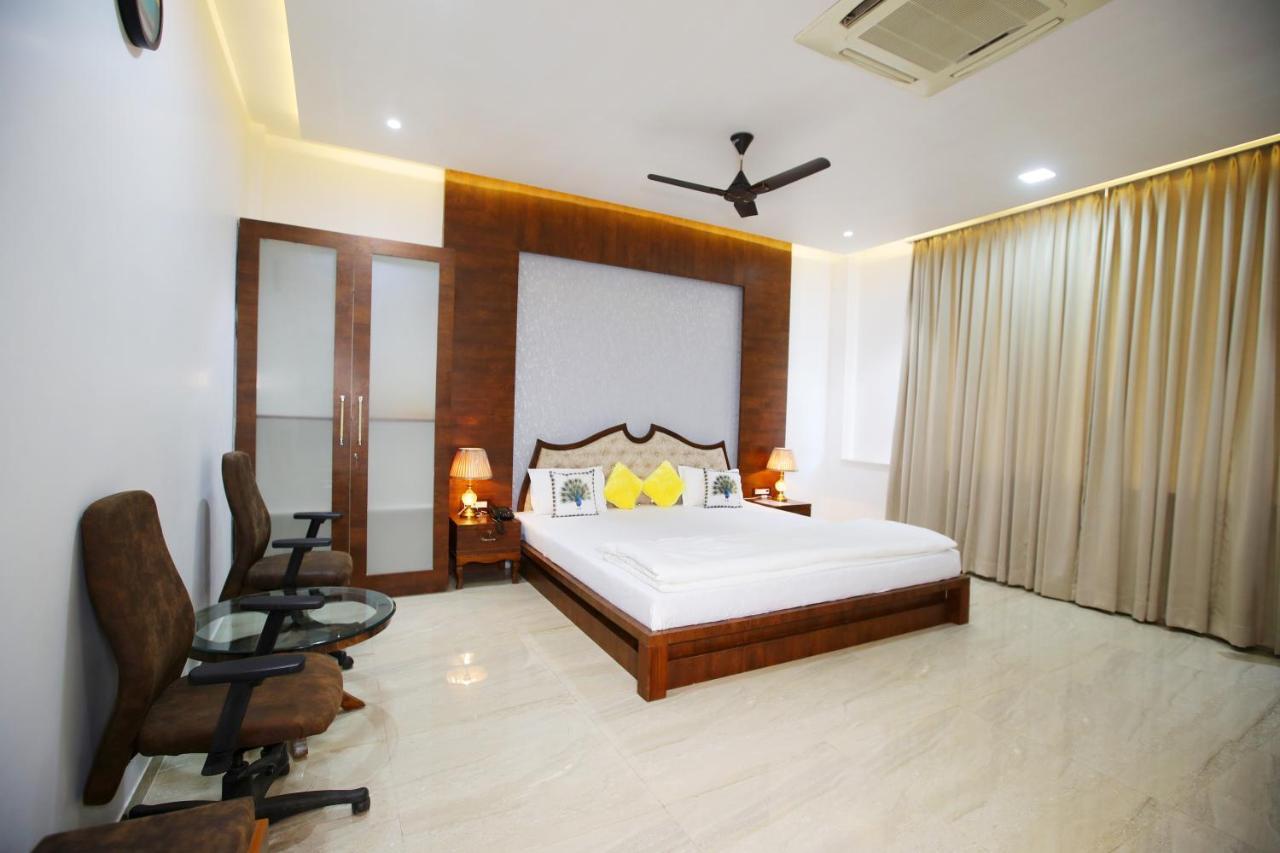 Maharaja The Royal Resort Тхане Экстерьер фото
