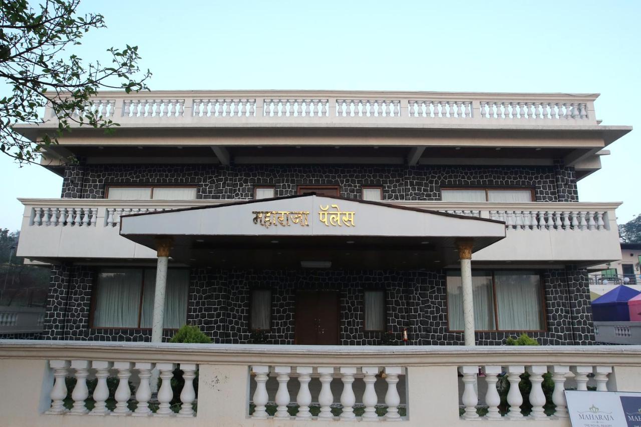 Maharaja The Royal Resort Тхане Экстерьер фото